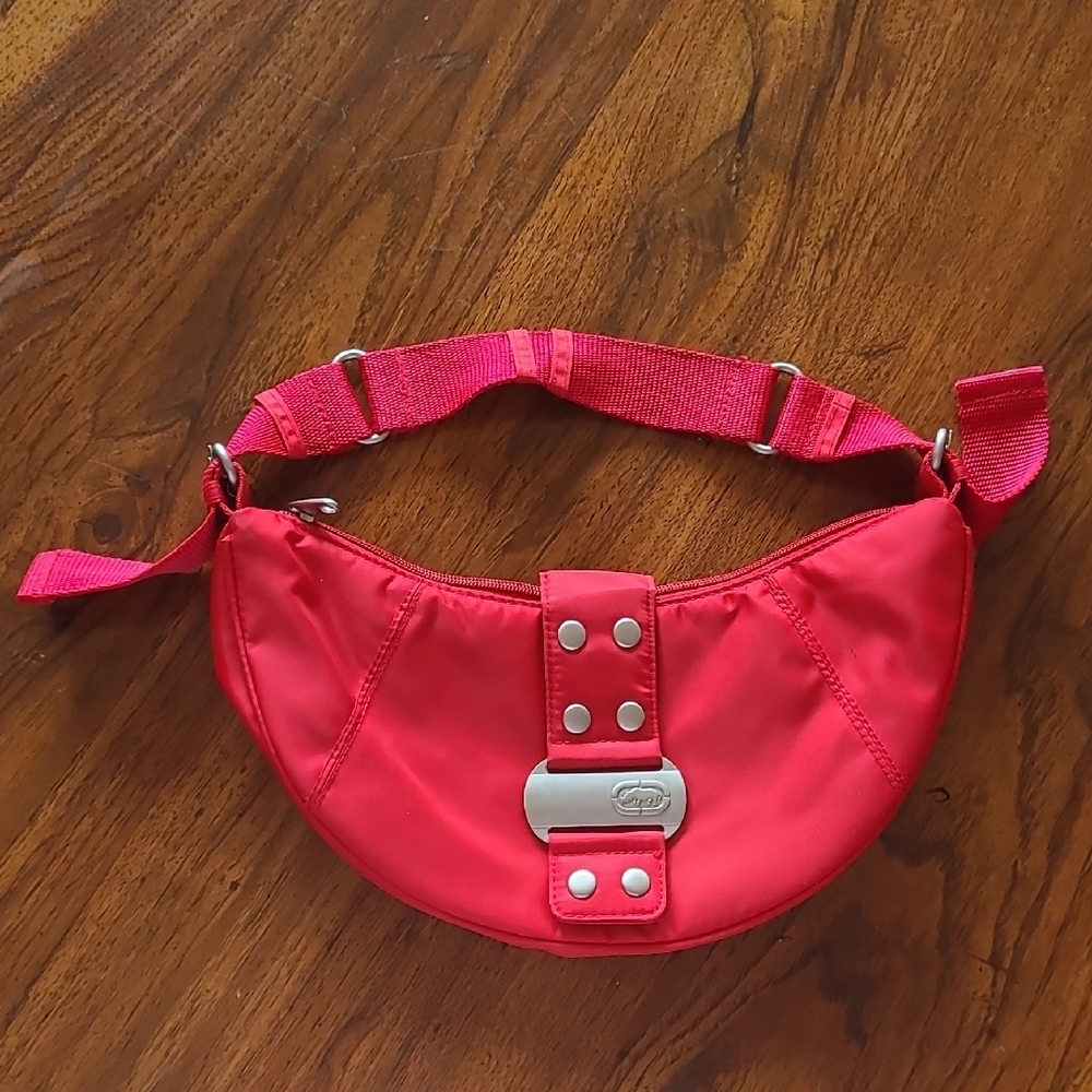 Eckored Marc Ecko Vintage Red Shoulder Bag